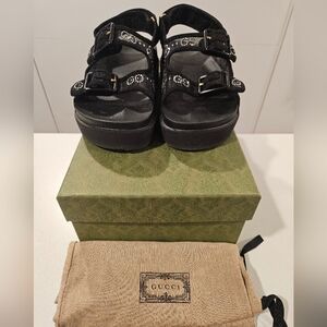 Gucci Black Platform Sandals with Sparkling Accents